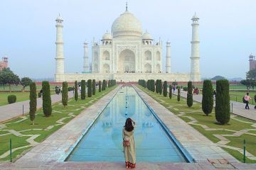 Private 2-Day Tour to Agra and Taj Mahal from Delhi by Car