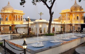 Family Getaway 9 Days 8 Nights Agra, Jaipur, Varanasi with Train Trip Package