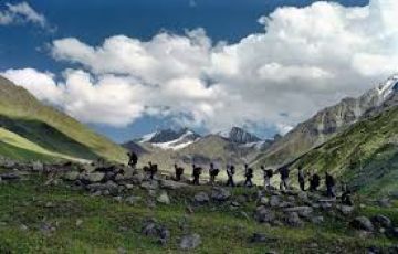 9 Days 8 Nights Delhi to manali Gurudwara Holiday Package