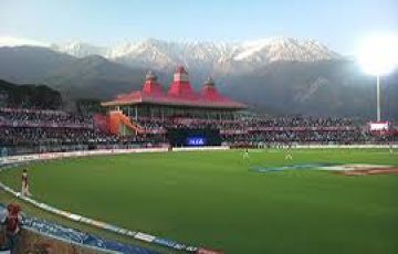 9 Days Amritsar, Dalhousie, Dharamshala and Manali Religious Trip Package