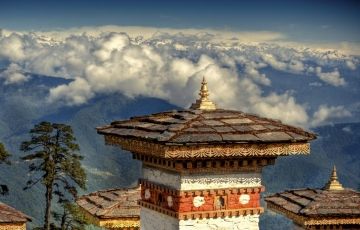 Magical 8 Days 7 Nights Punakha Friends Trip Package