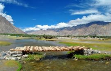 7 Days 6 Nights Leh, Ladakh, Pangong Lake with Nubra Valley Hill Holiday Package