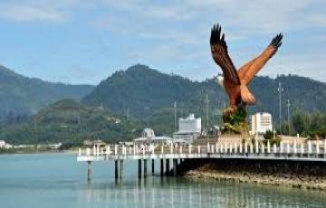 Memorable Malaysia Tour Package for 4 Days 3 Nights