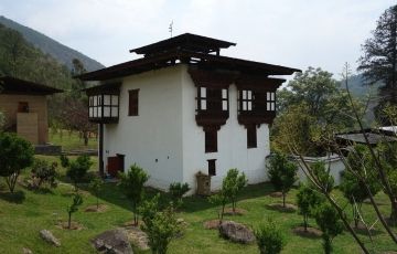 Magical 8 Days 7 Nights Punakha Friends Trip Package