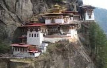 3 in 1 Package, Darjeeling,Sikkim n Bhutan for six pax