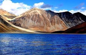 Heart-warming Leh Hill Stations Tour Package for 7 Days