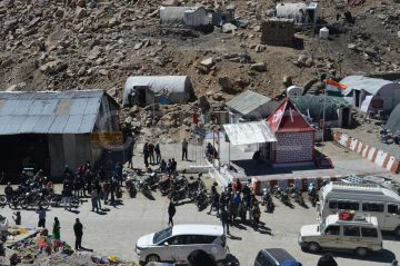 Family Getaway 11 Days Manali, Leh with Ladakh Tour Package