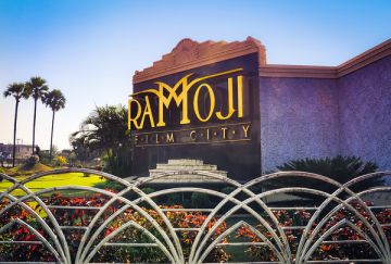 Magical 3 Days Hussain Sagar Lake Family Holiday Package