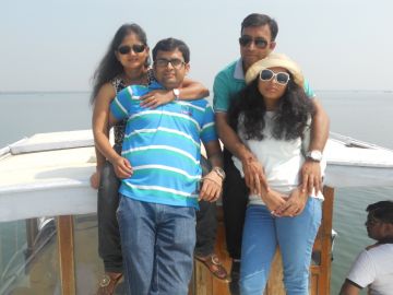 Family Getaway 5 Days Kochi to Alleppey Tour Package