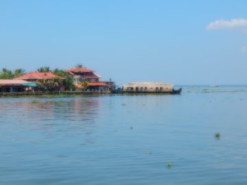 Ecstatic 5 Days 4 Nights Munnar Wildlife Trip Package