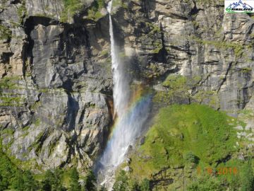 Pleasurable 11 Days Kheerganga Honeymoon Trip Package