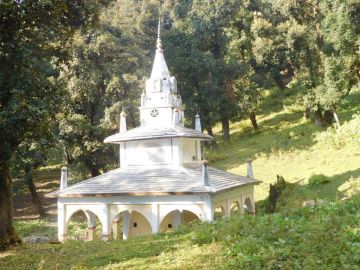 Heart-warming 2 Days Dehradun to Nagtibba Top Nature Trip Package