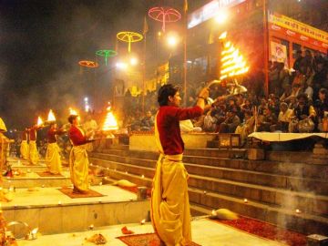 Heart-warming 4 Days Varanasi to Allahabad Family Trip Package