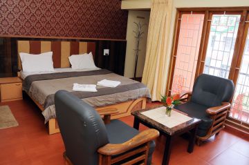 4 Days Coimbatore, Ooty, Coonoor with AVALANCHI Hill Stations Trip Package