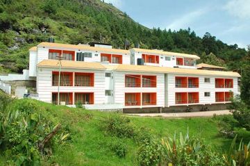 4 Days Coimbatore, Ooty, Coonoor with AVALANCHI Hill Stations Trip Package