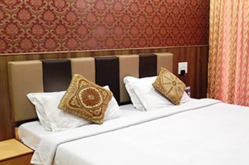 Heart-warming 7 Days Bengaluru to Kodaikanal Honeymoon Holiday Package