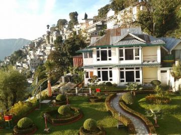 Beautiful 3 Days Gangtok Honeymoon Trip Package