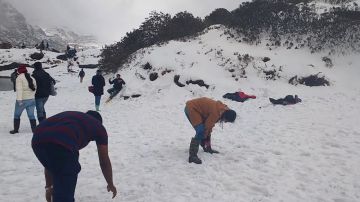 4 Days 3 Nights DARJEELING to GANGTOK Holiday Package