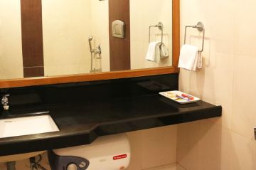 Pleasurable 3 Days 2 Nights Jaipur Friends Vacation Package