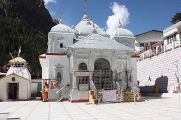 Pleasurable 2 Days Uttarakashi, Barkot with Yamunotri Gangotri Trip Package