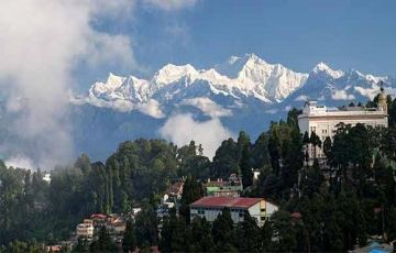 Beautiful 5 Days 4 Nights Darjeeling Vacation Package