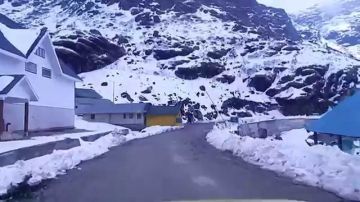 Beautiful 4 Days Darjeeling to Tsomgo Lake Holiday Package