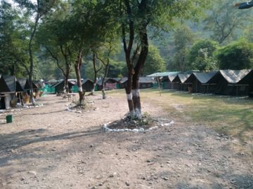 Amazing 3 Days 2 Nights Dehradun Rafting Trip Package