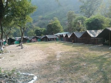 Amazing 3 Days 2 Nights Dehradun Rafting Trip Package