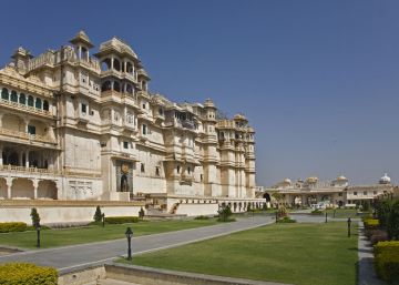 Beautiful 3 Days Udaipur Offbeat Holiday Package