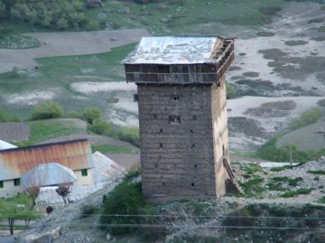 Family Getaway 5 Days 4 Nights Manali with Lahaul And Spiti Waterfall Vacation Package