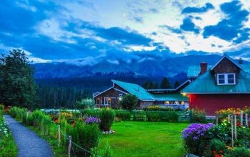 Amazing 4 Days Kashmir Family Tour Package
