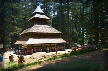 Magical 4 Days 3 Nights Manali Romantic Holiday Package