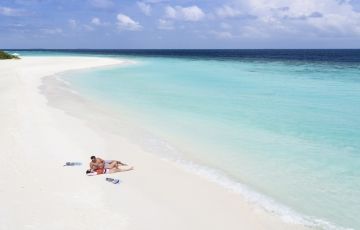 Amazing 4 Days 3 Nights Male Luxury Trip Package