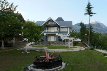 Family Getaway 6 Days Shimla Friends Tour Package