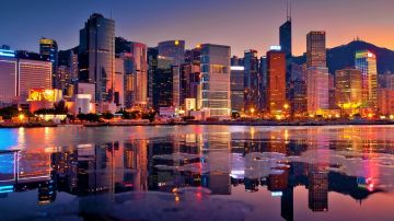 Family Getaway 5 Days Hong Kong Honeymoon Holiday Package