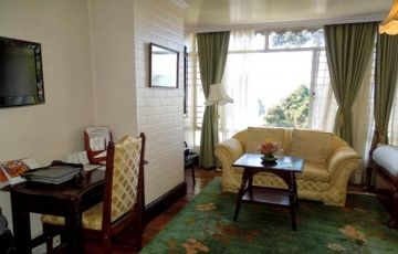 Memorable 4 Days 3 Nights Darjeeling Family Trip Package