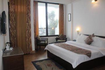 Heart-warming 4 Days Delhi to Kufri Trip Package