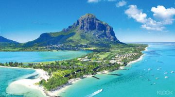 Explore Mauritius with Reunion Island Tour Package for 8 Days