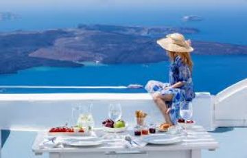 Best 6 Days New Delhi to Santorini Tour Package