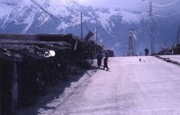 10 Days 9 Nights Kashmir with ladakh Hill Trip Package