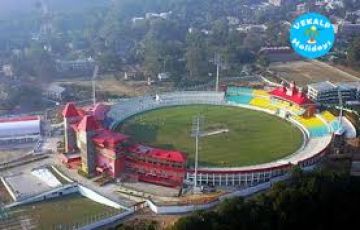 Ecstatic 5 Days 4 Nights Rohtang Pass Honeymoon Tour Package