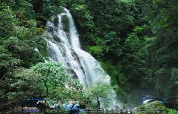 Pleasurable 6 Days Gangtok, Darjeeling with Pelling Holiday Package