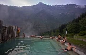 Experience 4 Days 3 Nights Naggar Water Activities Tour Package