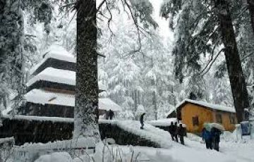 Magical 5 Days 4 Nights Manali Romantic Tour Package