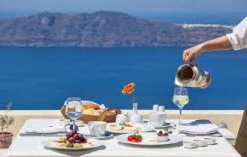 Best 6 Days New Delhi to Santorini Tour Package