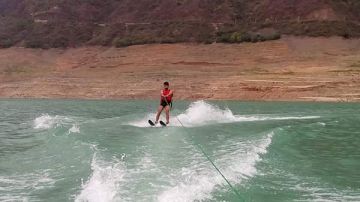 Experience 3 Days Delhi, Rishikesh, Kanatal and Tehri Tour Package