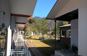 Memorable 2 Days 1 Night Rishikesh River Vacation Package