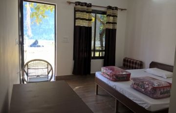 Memorable 2 Days 1 Night Rishikesh River Vacation Package