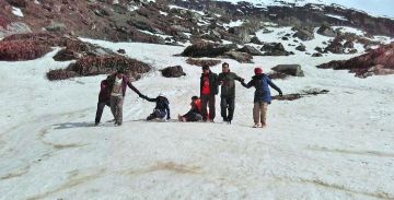 Heart-warming 5 Days 4 Nights Manali Luxury Vacation Package