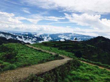 Heart-warming 4 Days Anand Vihar to Kaushambi Metro Trip Package